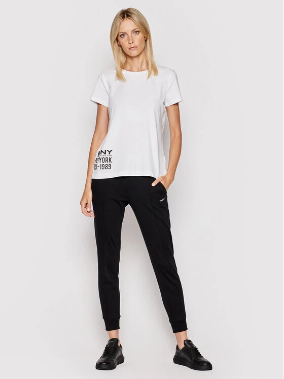 Ολοκαίνουργιο 🛒 DKNY Γυναίκες T-shirts T-Shirt P1DTFDNA Λευκό Regular Fit 🎁 4 Ολοκαίνουργιο 🛒 DKNY Γυναίκες T-shirts T-Shirt P1DTFDNA Λευκό Regular Fit 🎁 - Image 2